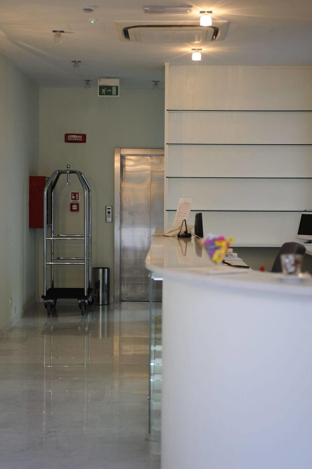 Residence Suite Smeraldo リッチョーネ エクステリア 写真