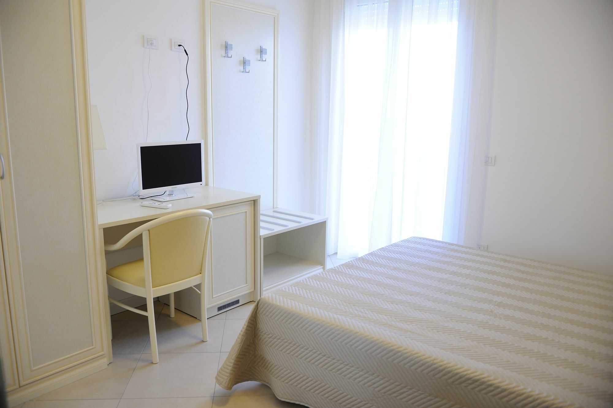 Residence Suite Smeraldo リッチョーネ エクステリア 写真